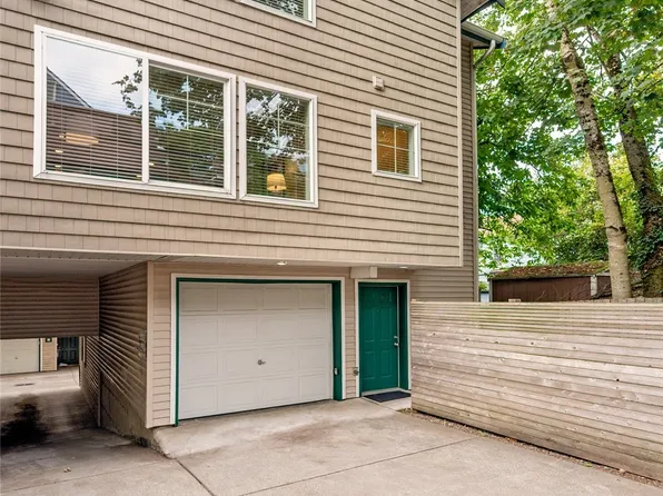 1126 14th Avenue #E, Seattle, WA 98122