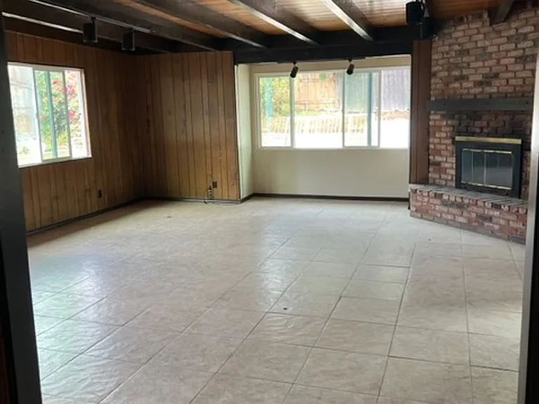 483 Quail Ct — Photo 7
