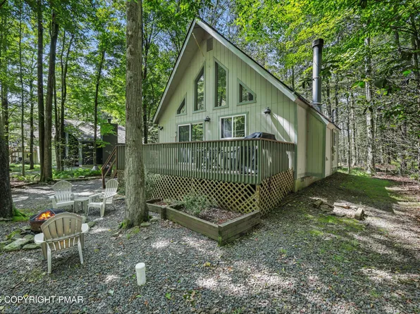 167 Wyomissing Dr, Pocono Lake, PA 18347