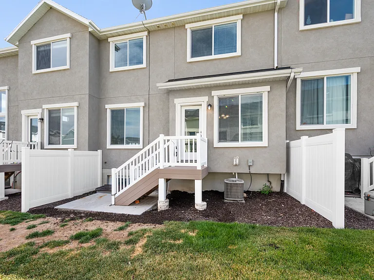 5106 W Haddoc Ln — Photo 4