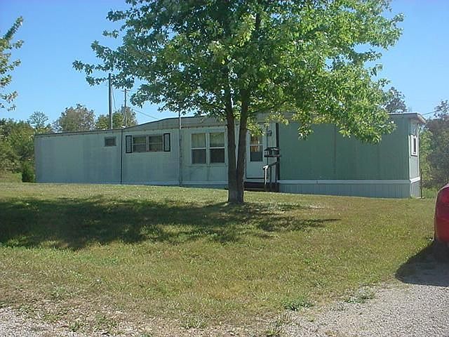 2nd image of 110 Vinson Ln