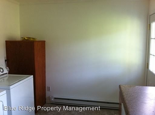 4th image of 1410 E Lakeview Dr APT 7