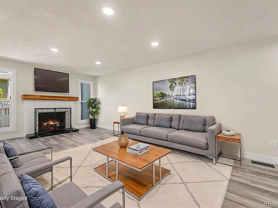 1st image of 2740 S Kenton Court