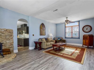 610 S West St, Paola, KS, 66071