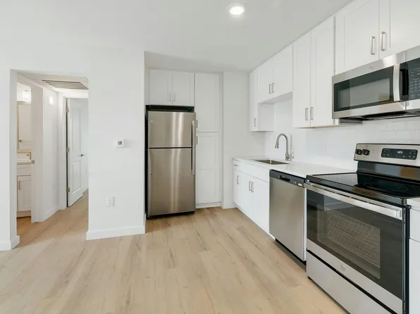 1915. E MLK Apartment Homes