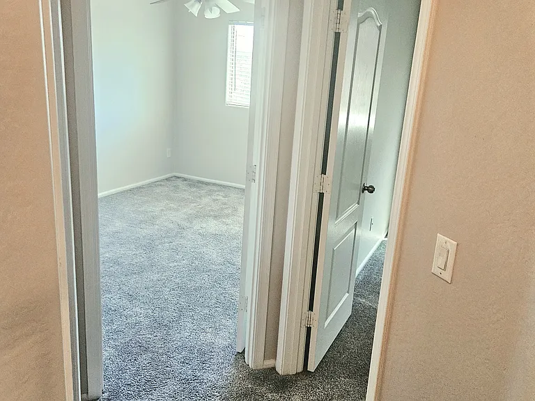 7564 W Charter Oak Rd — Photo 41