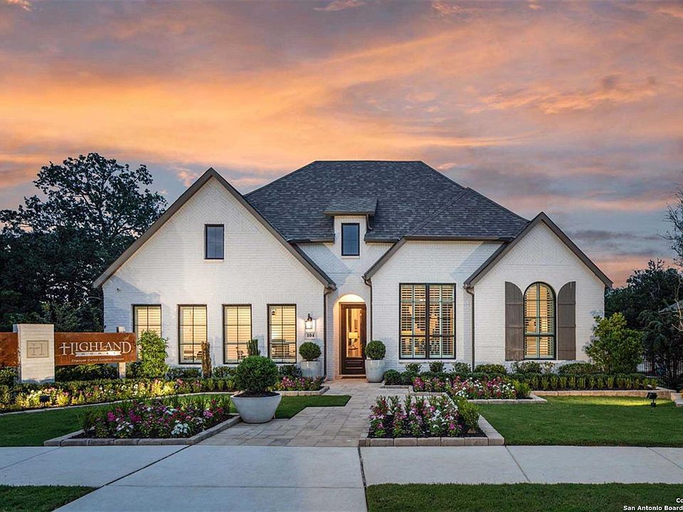 1st image of 104 Kingston Court