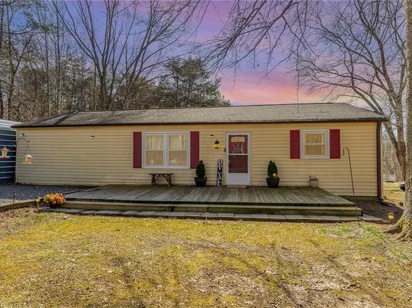 1080 Clayton Rd, Pinnacle, NC 27043