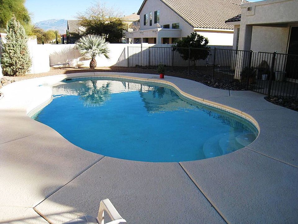 2nd image of 2382 N Catalina Vista Loop