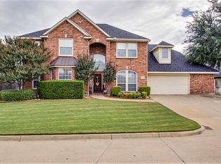 6713 Audubon Trl, Fort Worth, TX 76132