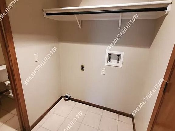 4th image of 6645 W 150th St