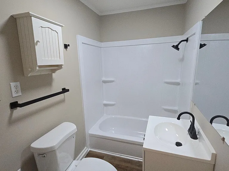 60 Tommy Rd — Photo 4