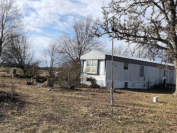 5th image of 17185 E State Highway 76