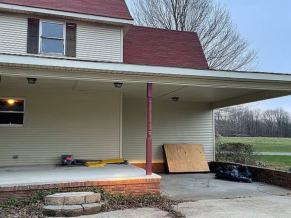 3rd image of 1982 Palestine Church Rd