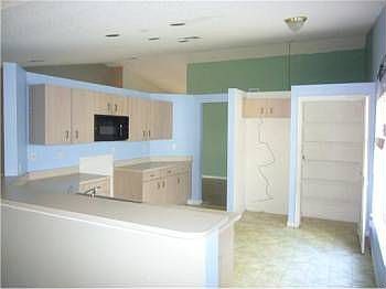 3rd image of 5346 NW 99th Way