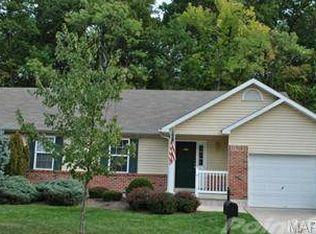 1518 Cassie Ct, High Ridge, MO 63049