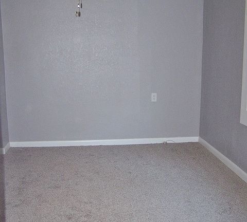 5th image of 58 Old Parker Ln