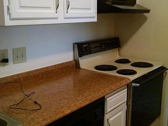 Kitchen cabinets and stove