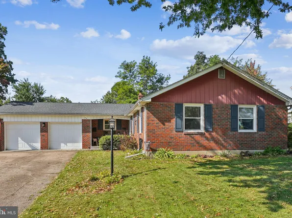 54 Woodbrook Way, Aston, PA 19014