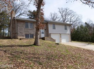 2409 Parkcrest Dr, Jefferson City, MO 65101