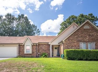 8053 Cinders Rd, Bartlett, TN 38133