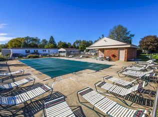 16800 Lohr Rd #17846, Belleville, MI 48111