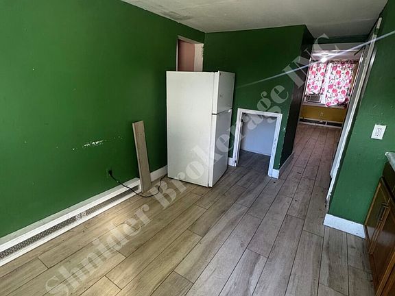 5th image of 53A Lander St #1