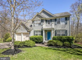 151 Lake Holiday Rd, Cross Junction, VA 22625