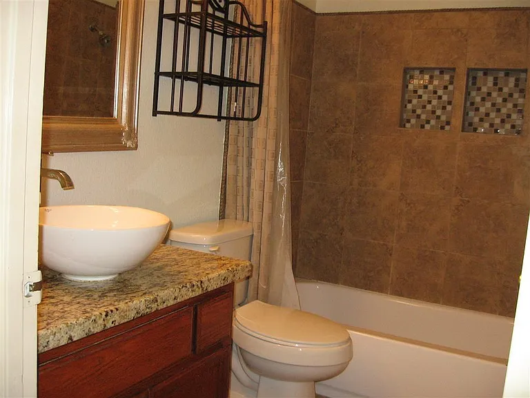 8113 Sickle Ln — Photo 17