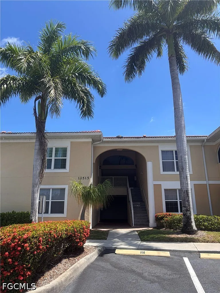 1 bed, 1.0 bath, 701 sqft, $1,500 — Photo 2