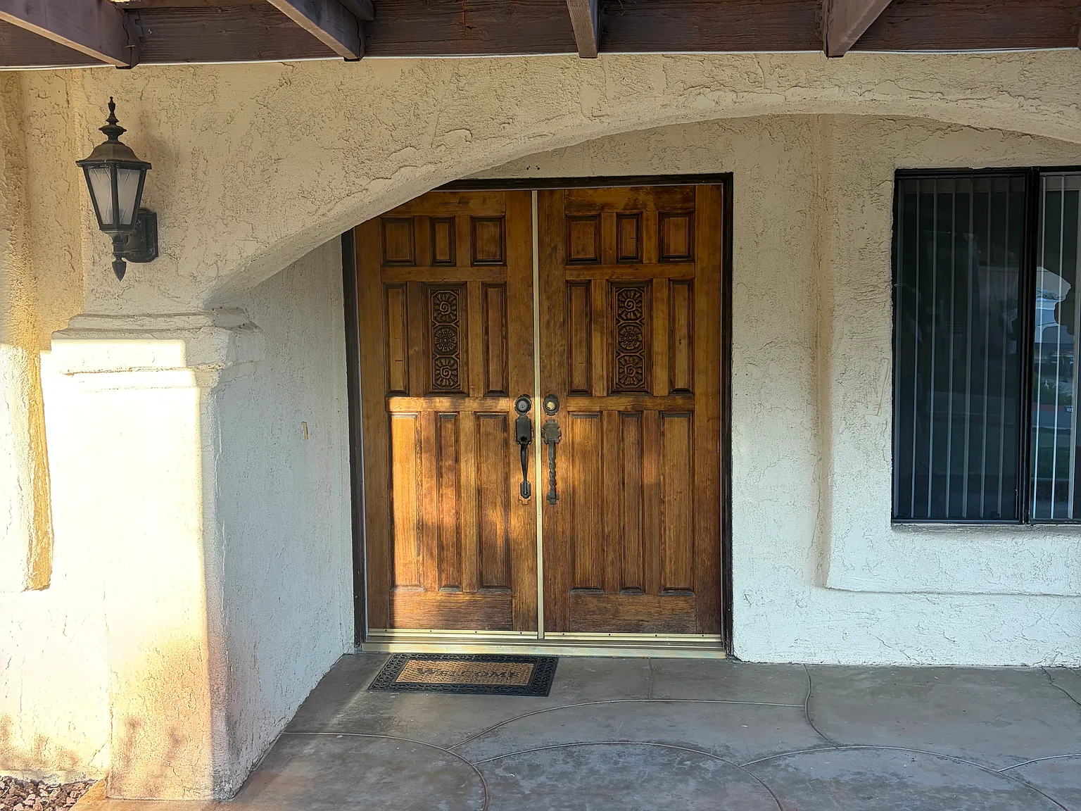 4 bed, 2049 sqft, $3,500 — Photo 2