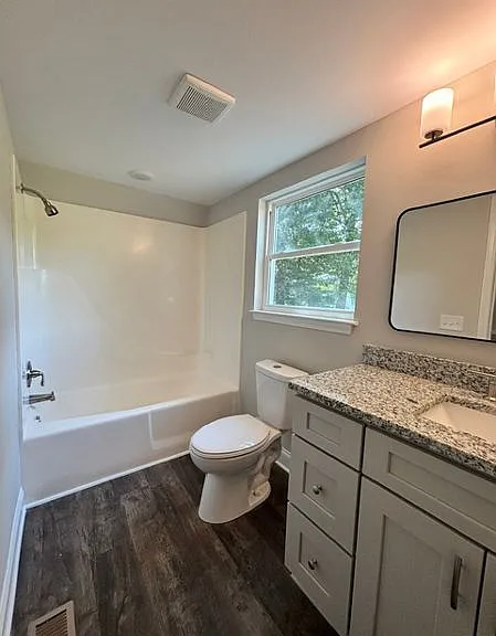 33 Chalet Dr — Photo 18