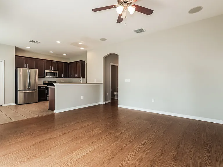 1119 Windton Oak Dr — Photo 5