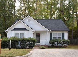 206 Wax Myrtle Ct, Cary, NC 27513