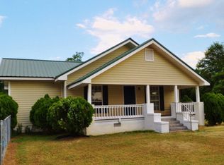 235 Rhine Rd, Fitzgerald, GA 31750