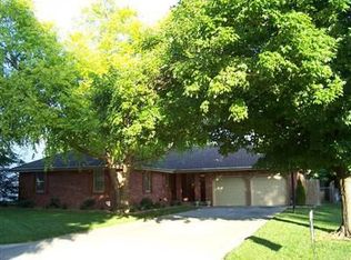 3840 S Virginia Pl, Springfield, MO 65807