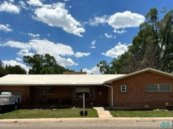 753 Diane Ave, Las Vegas, NM 87701