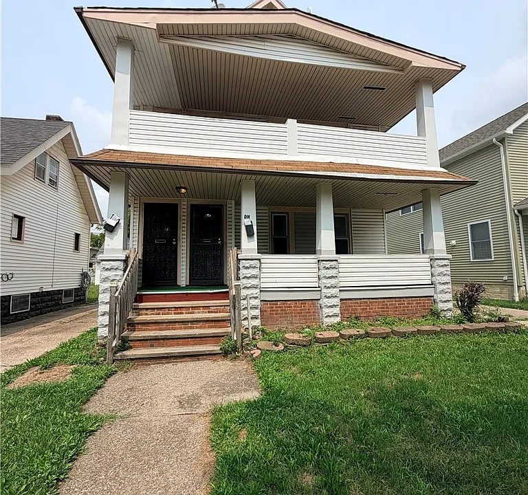 11721 Hamlen Ave #UP