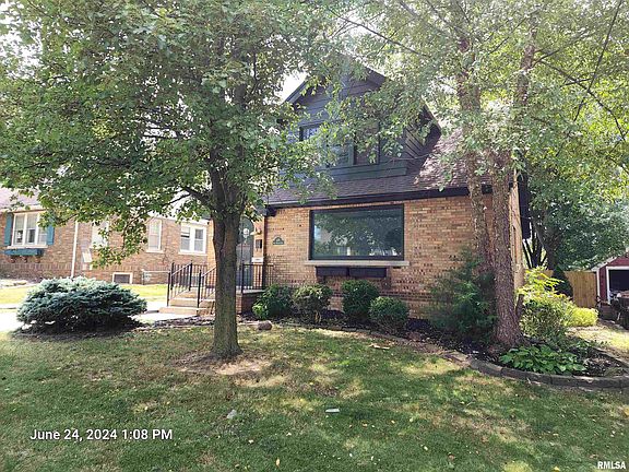 2nd image of 428 W Doubet Ct