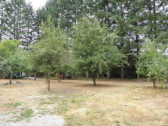 5th image of 34524 SE Lilian Ln
