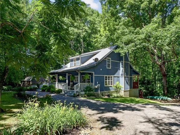 155 Wildwood Rd, Smithville, TN 37166