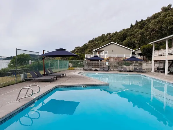 7533 SW 256th St Unit 1, Vashon, WA 98070