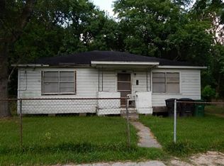 8604 Peachtree St, Houston, TX 77016