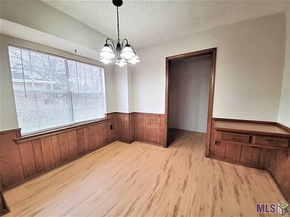 3rd image of 13845 Heritage Oak Dr
