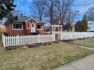 3832 E Lake Rd, Erie, PA 16511