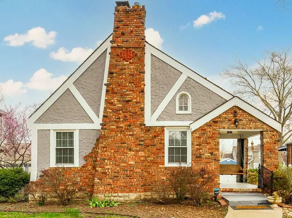 430 E 70th St, Kansas City, MO 64131