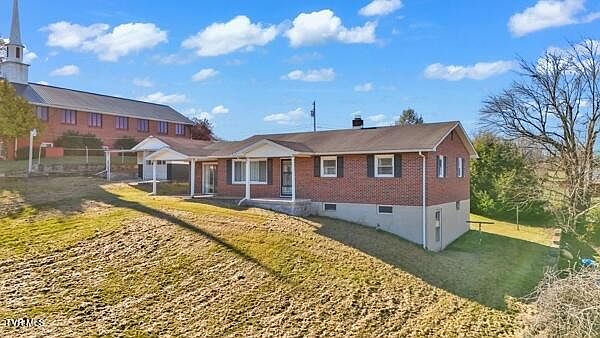 1st image of 148 Griffith Dr