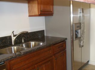 1166 Amherst Ave APT 8, Los Angeles, CA 90049