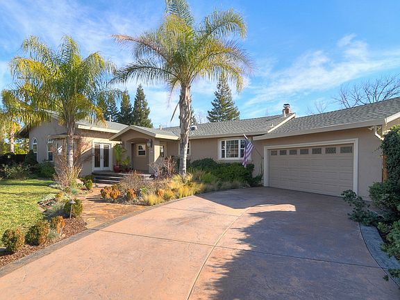3rd image of 4540 Cahuengo Ct