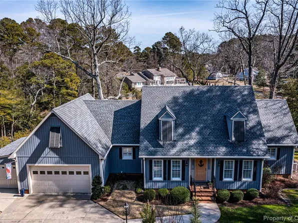 41 Wooldridge Cove Dr, Deltaville, VA 23043